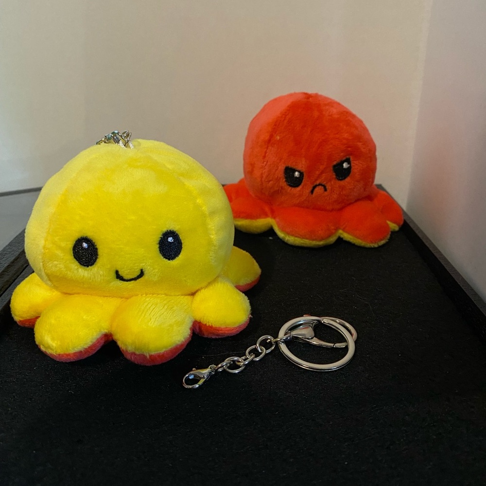 Reversible mini octopus